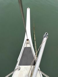 16_Mounted bowsprit
